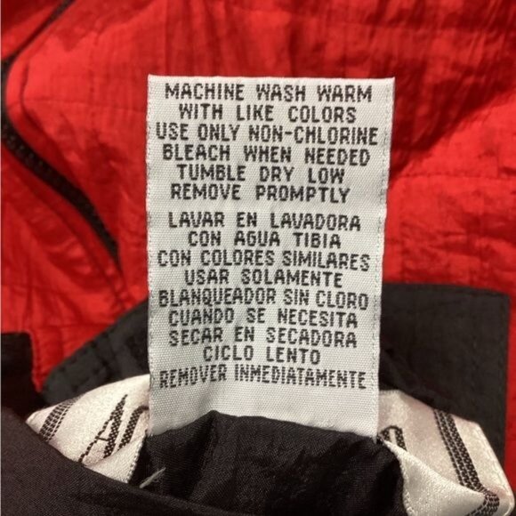 VTG 90s Active Frontier Sport Full Zip Front Reversible Quilted Vest, size L - Picture 7 of 7